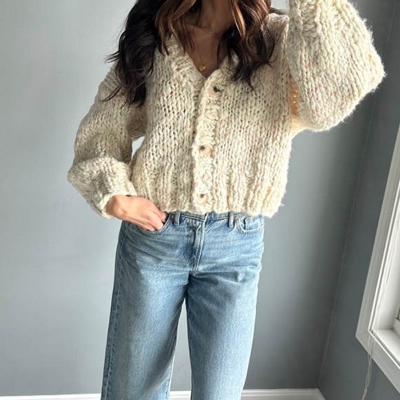 Altar’d State chunky knit cardigan - Picture 2 of 7